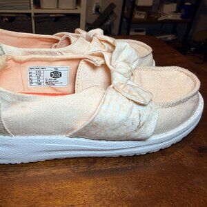 Hey Dude Wendy Bow Prints Pink Slip-On Shoes Girls C13